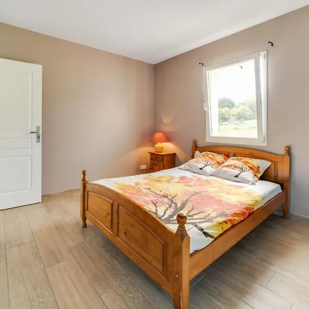 Serene Holiday In Cazals With Private Pool